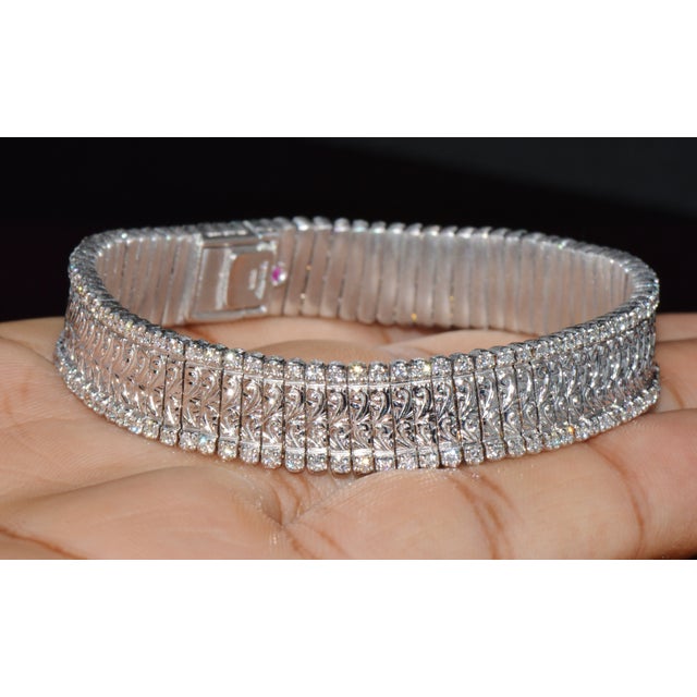 Authentic Roberto Coin 18k White Gold 2.08Cts Natural Diamond Flexible Link Bracelet For Sale - Image 13 of 17