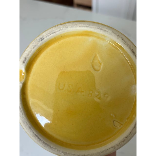 Ceramic Vintage 1940s Shawnee Usa Pottery Yellow Fluted Double Dove Vase For Sale - Image 7 of 8