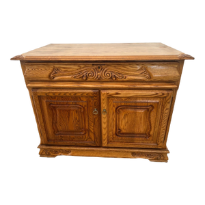 1990s Oakwood Interiors Lowboy Dresser Chest Four Cedar Drawers Cabinet Locking
