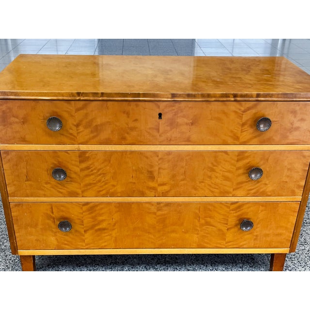 1940s Swedish Modern Birch Wood Chest of Drawers For Sale In New York - Image 6 of 15