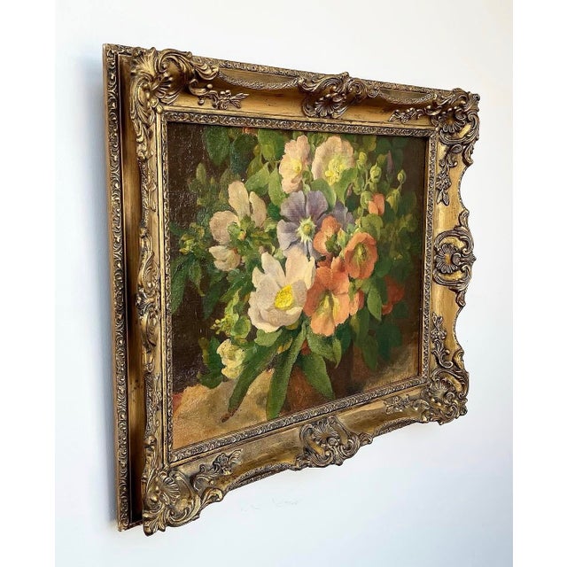 1960s Semi Antique Oil on Linen Board Floral Painting in Ornate Gold Frame For Sale - Image 5 of 9