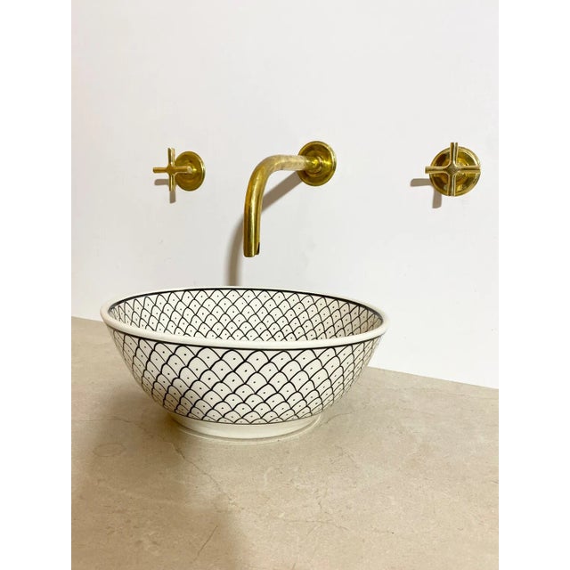 Early 21st Century Contemporary Ceramic Sink Basin For Sale - Image 4 of 10