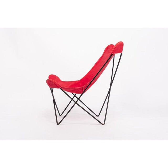 Knoll Vintage Mid Century Red Butterfly Canvas and Metal Chair by Knoll, 1970s For Sale - Image 4 of 10