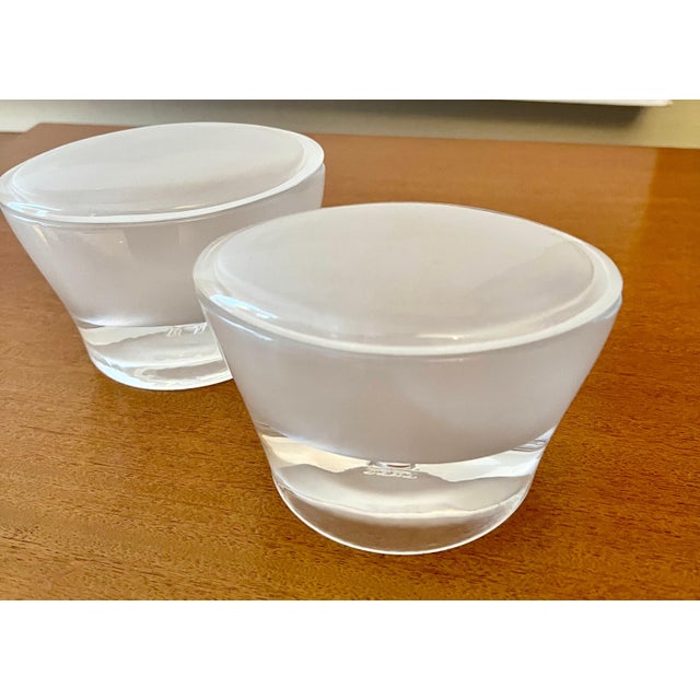 Mid 20th Century Oval Frosted Lidded Glass Boxes - A Pair For Sale - Image 5 of 10