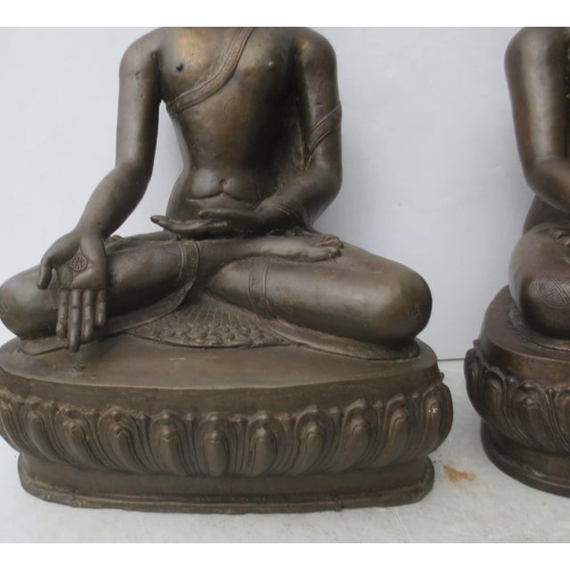Matching Pair of Nepalese Bronze Buddhas Vintage 1970s'-A Pair of 2 For Sale - Image 4 of 8