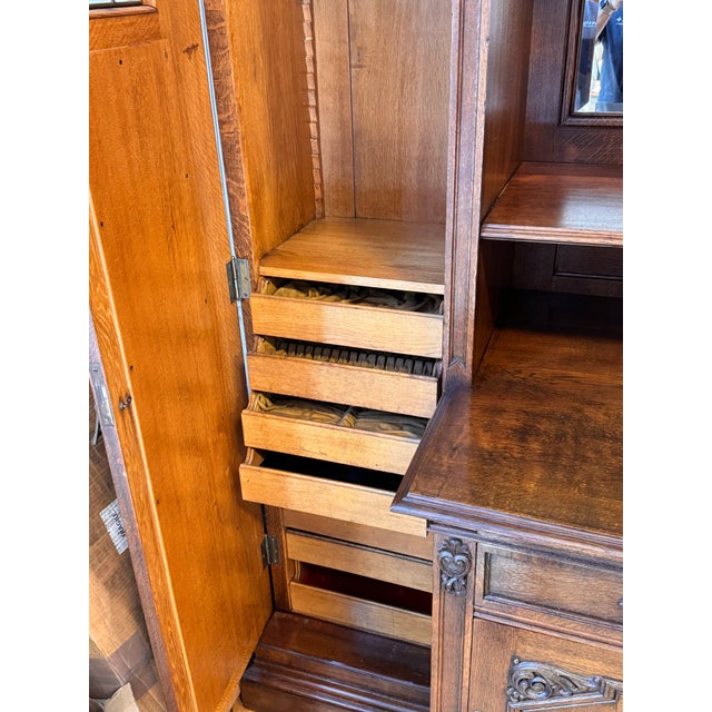 Brown French Henry II Style Oak Hunt Cabinet, 19th Century For Sale - Image 8 of 12