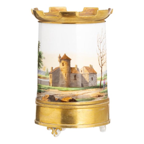 19th Century Porcelain Oil Lamp For Sale