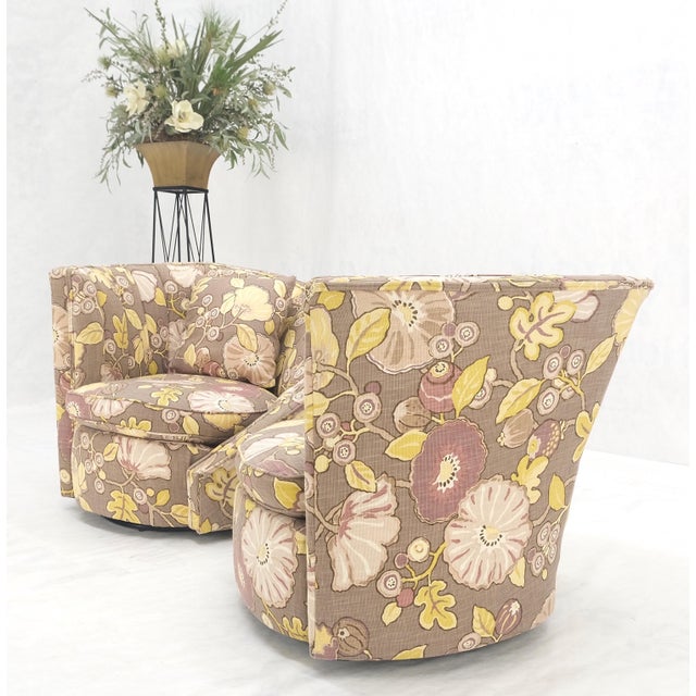 Thayer Coggin Pair Mid Century Modern Nautilus Lounge Fire Side Chairs Abstract Print Pattern For Sale - Image 4 of 15