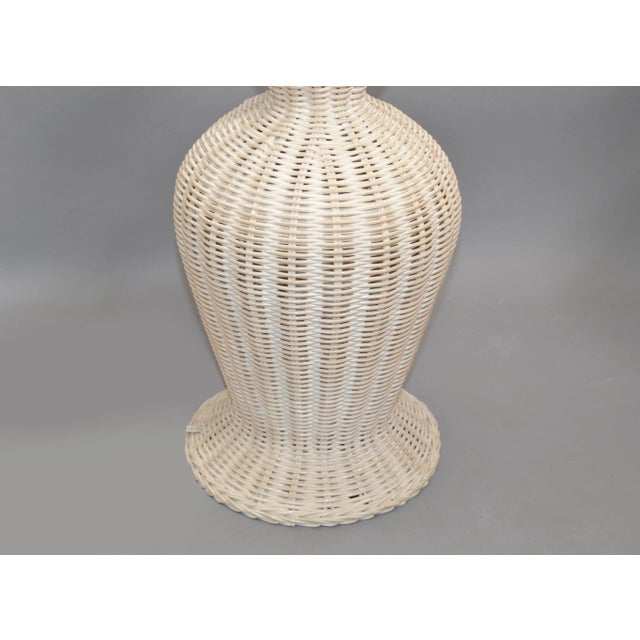 Wood 2 Hollywood Regency Vintage White Bleached Handwoven Wicker & Beaded Table Lamp For Sale - Image 7 of 13