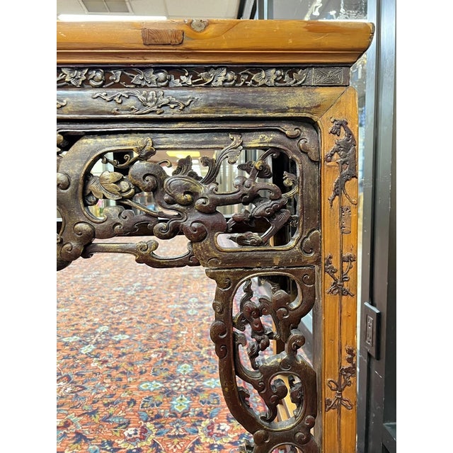 Late 19th Century Antique Chinese Gilt Pine Altar / Console Table For Sale - Image 5 of 13