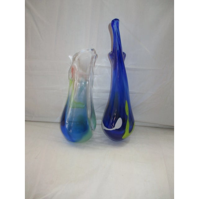 Mid-Century Modern Atomic Blue & Multi Color Swung Art Glass Vases - Set of 2 For Sale In Columbia, SC - Image 6 of 8