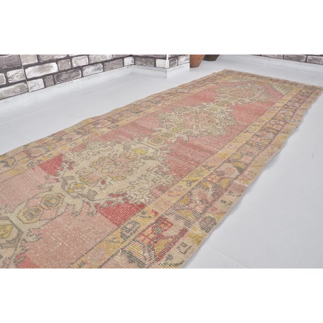 1950s Hand-Knotted Heritage Floor Art Rug For Sale In Phoenix - Image 6 of 10