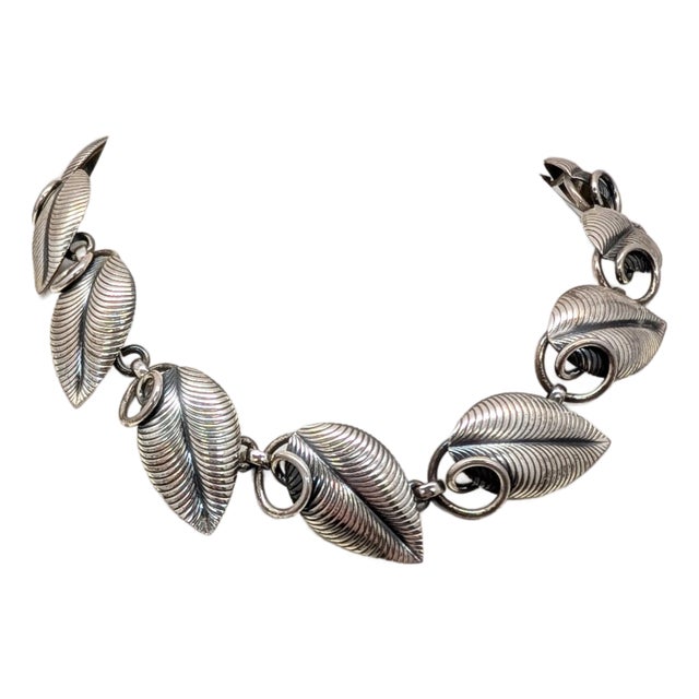 Vintage 1954 Signed Napier Book & Ad Piece Silvertone "Linden" Leaves Necklace For Sale