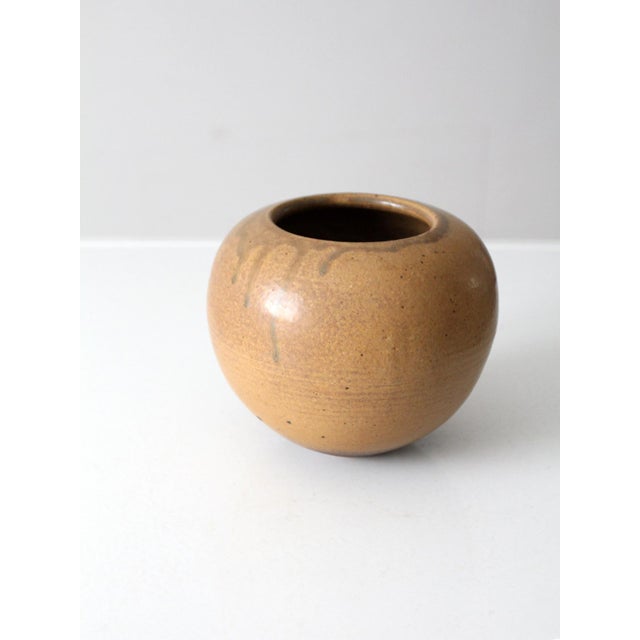 Contemporary Vintage Studio Pottery Vase For Sale - Image 3 of 9