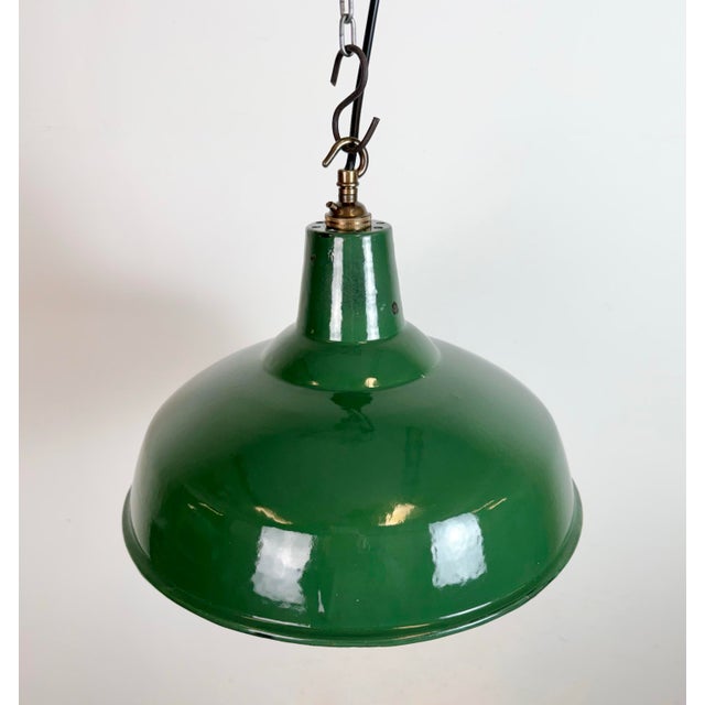 Metal Industrial British Green Enamel Factory Pendant Lamp, 1960s For Sale - Image 7 of 18