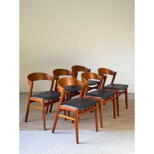 Danish Teak Dining Chairs attributed to Erik Kirkegaard for Høng Stole, 1960s, Set of 6 For Sale - Image 16 of 18