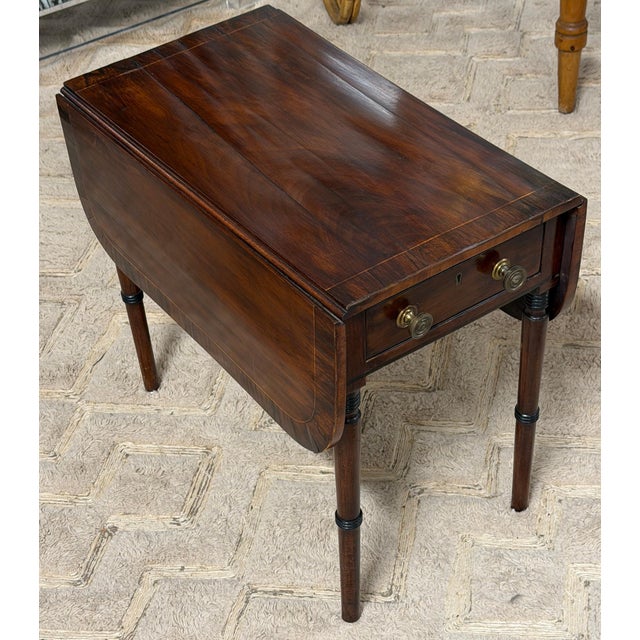 English Regency Mahogany Diminutive Drop-Leaf Side Table with Drawer, Circa 1830 For Sale - Image 11 of 14
