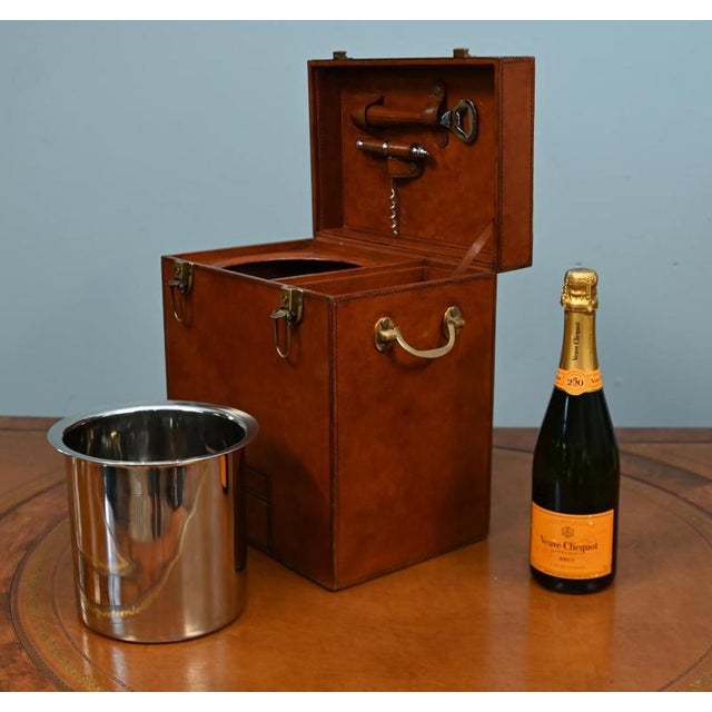 Gold Vintage Leather Hamper Champagne and Wine Picnic Box For Sale - Image 8 of 10