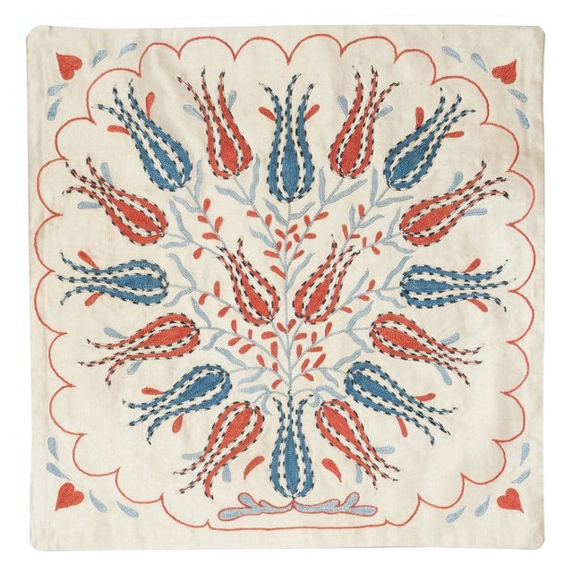 20"x20" 100% Silk Embroidered Cushion Cover. New Toss Pillow. Modern Lace Pillow For Sale