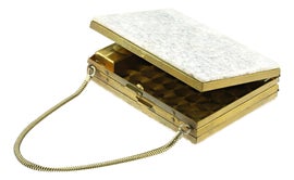 Example of Shell Handbags