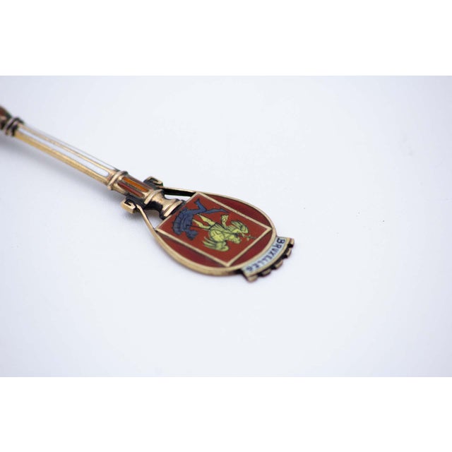 Souvenir Spoon in Enamelled Silver with Palais de Justice in Brussels Motif For Sale - Image 4 of 5