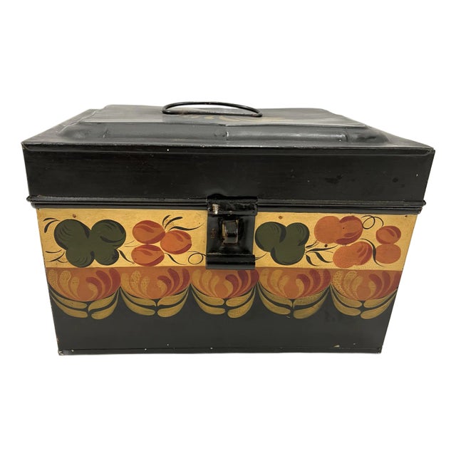 Mid 19th Century American Hand Painted Tole Box For Sale