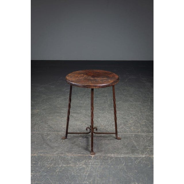 1940s French Side Table period: 1940s origin: France dimensions (cm): h65 x w50 x d50 cm dimensions (inch): h25,59 x...