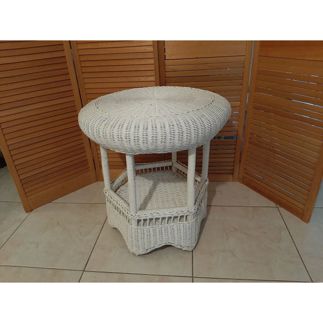 Traditional 1970s Vintage White Woven Wicker Side Table with a Bottom Shelf For Sale - Image 3 of 10