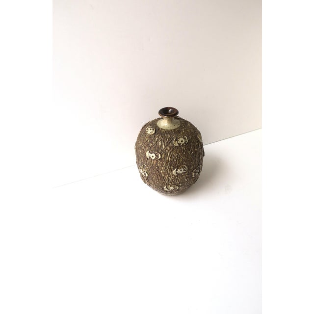Mid 20th Century Studio Pottery Vase, Organic Modern, Circa 20th Century For Sale - Image 5 of 9