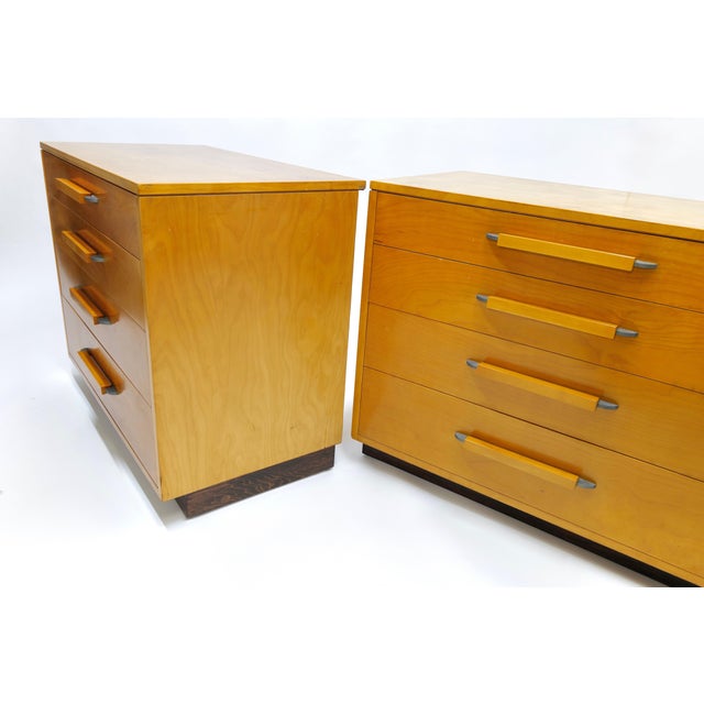 Rare Pair of Eliel & Pipsan Saarinen Chests for Johnson Furniture, 1940s For Sale - Image 13 of 16