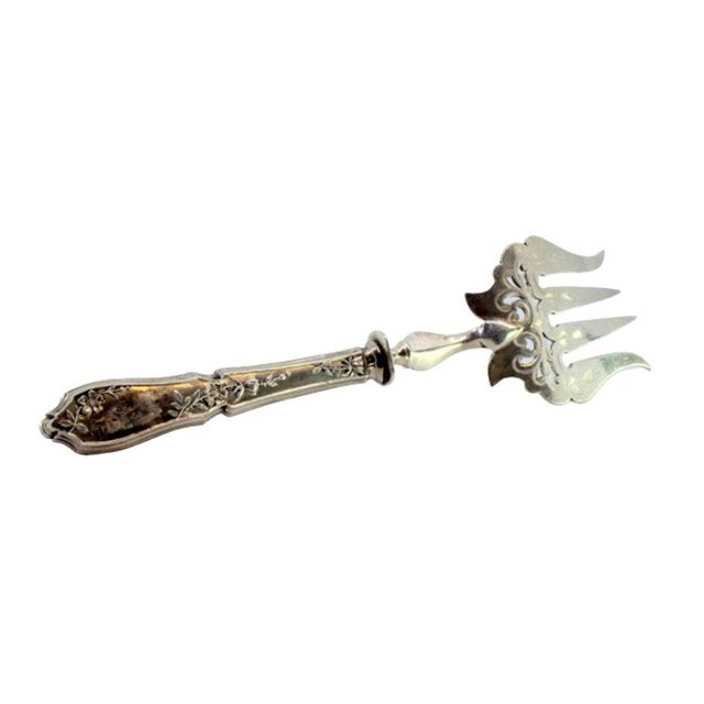 Silver Fish Serving Fork with Floral Decor, Prongs and Embossed Handle For Sale - Image 9 of 9