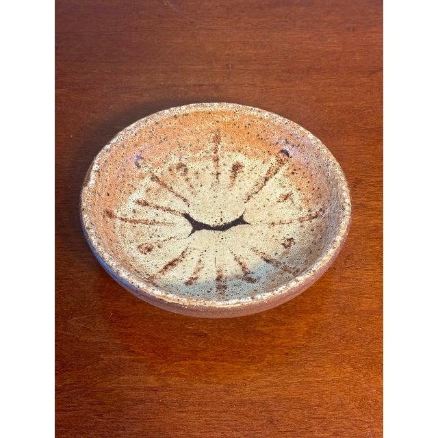 Vintage 1980s Studio Pottery Bowl by Doug Ferguson, Lava Glaze, Signed For Sale In Miami - Image 6 of 6