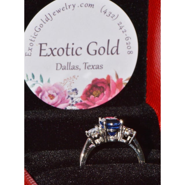 Gia Certified Natural 3.61cts VVS E Diamond Royal Blue Sapphire 950 Platinum 3 Stone Ring, Size 6.5 For Sale - Image 13 of 15