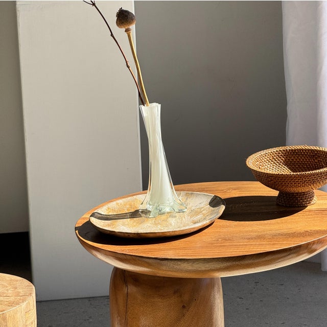 Side Table in Suar Wood with Circular Top and Column Base For Sale - Image 5 of 18