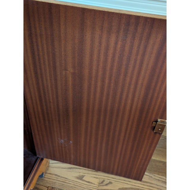 Brown Late 20th Century Southampton George III Style Bookcase For Sale - Image 8 of 11