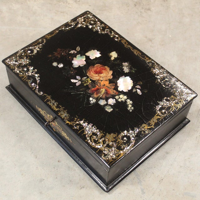 19th Century Napoleon III Lacquered and Painted Casket Box For Sale - Image 14 of 16
