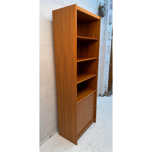 Mid-Century Modern Danish Teak Bookcase For Sale In New York - Image 6 of 9