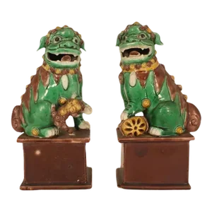 19th Century Chinese Export Porcelain Foo Dog - A Pair