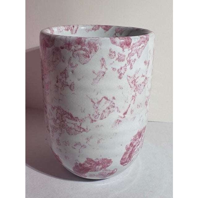 Vintage Bybee Pottery Marbled Hand-Thrown Ceramic Cups / Tumblers - Pair (Pink & Sage Green) For Sale In Lexington, KY - Image 6 of 10