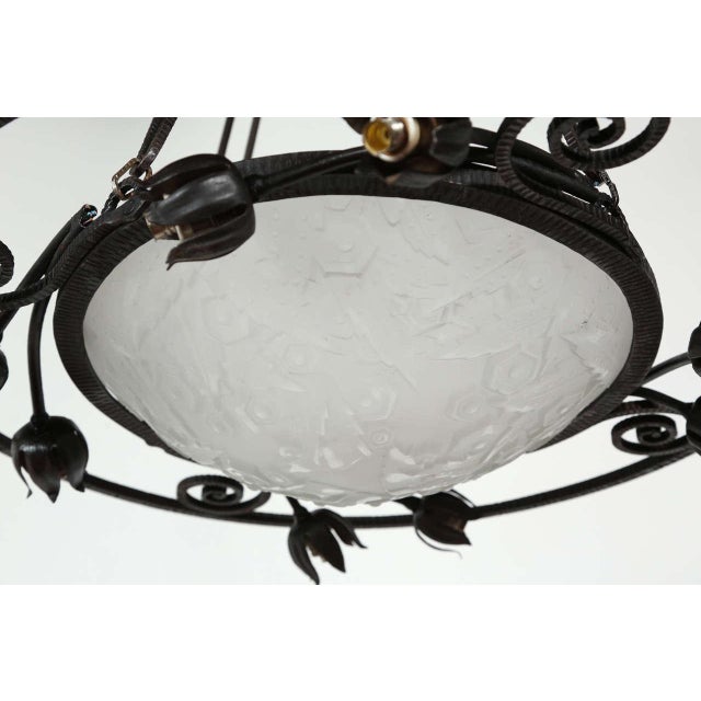 1930s French Fixture With Muller Freres Signed Shade For Sale In Los Angeles - Image 6 of 7