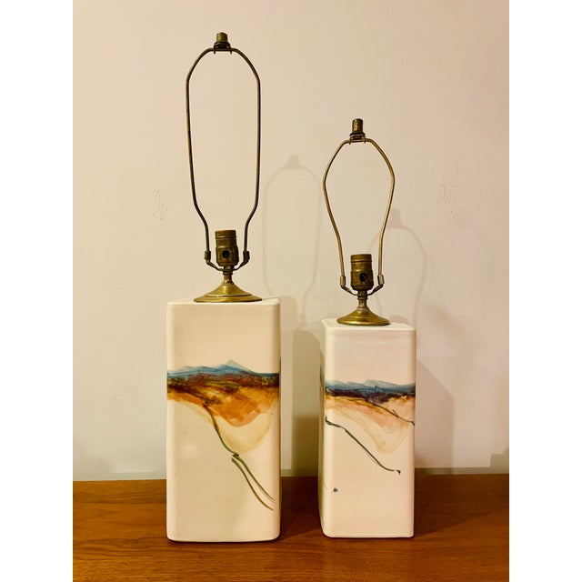 Set of 2 Mid-Century Hand-Painted Ceramic Lamps For Sale - Image 4 of 8