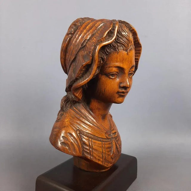 Wood Vintage Italian Wood Sculpture Bust of Girl, 1960s For Sale - Image 7 of 15