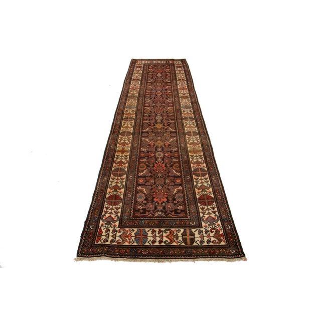 Antique Malayer Wool Runner Handmade With Multicolor Floral Design For Sale In New York - Image 6 of 9