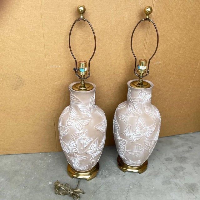 Mid-Century Ginger Jar/Vase Raised Butterfly Motif Table Lamps - a Pair For Sale - Image 4 of 9