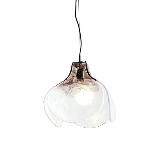 1960s Tulip Pendant Lamp in Amber & Clear Murano Glass by Carlo Nason for AV Mazzega, Italy, 1960s For Sale - Image 5 of 7