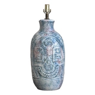 Mid-Century Modern Aztec-Inspired Ceramic Table Lamp For Sale