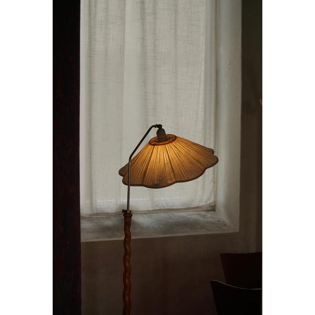 Gold Mid-Century Swedish Floor Lamp with Turned Birch Base and Pleated Shade, 1940s For Sale - Image 8 of 18