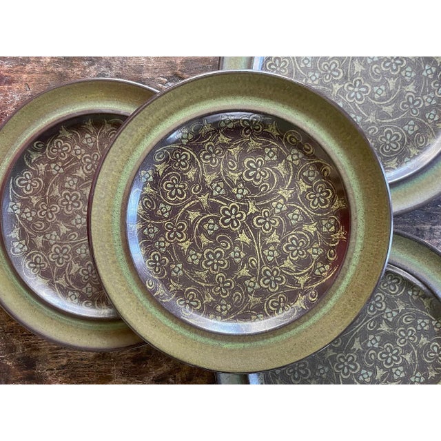 Mid-Century Modern Vintage Franciscan Madeira 10.5” Plates - Set of Four (4) For Sale - Image 3 of 10