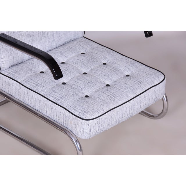 Wood Set of Bauhaus Chrome Armchairs attributed to from Mücke Melder, Czech, 1930s For Sale - Image 7 of 18
