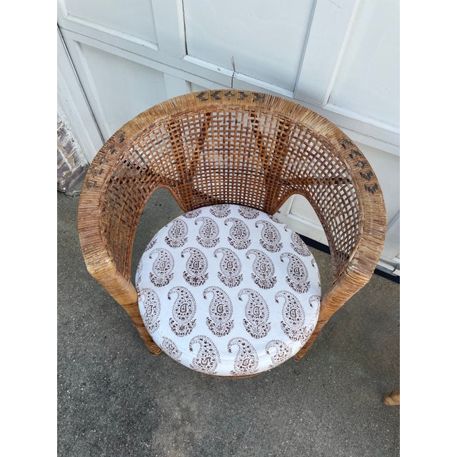 Mid 19th Century Pair of Barrel Back Woven Rattan Chairs For Sale - Image 5 of 12